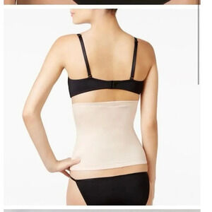 Spanx Waist Cincher Medium Support 10087R
Soft Nude Size Large